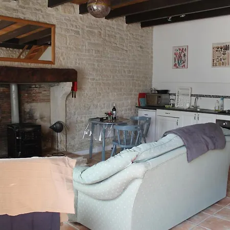 Maison Hibiscus * Souvigne (Charente)