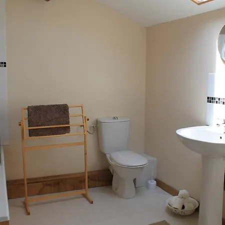 Maison Hibiscus Holiday home Souvigne (Charente)