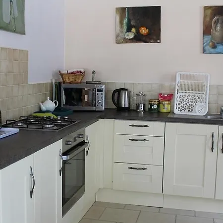 Maison Hibiscus Holiday home Souvigne (Charente)